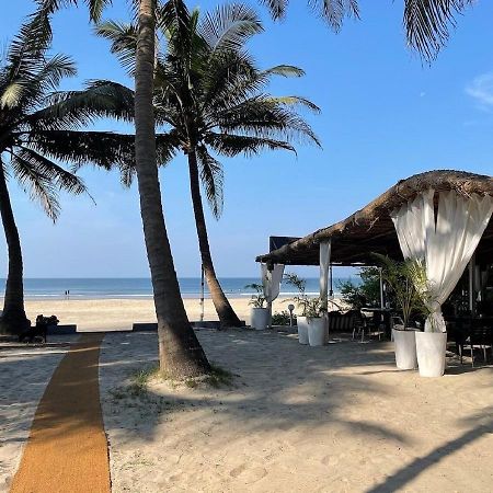 Mamagoa Beach Resort มานเดรม ภายนอก รูปภาพ