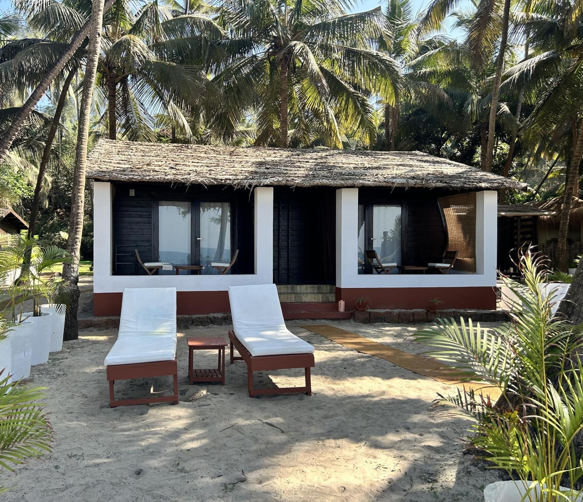 Mamagoa Beach Resort มานเดรม ภายนอก รูปภาพ
