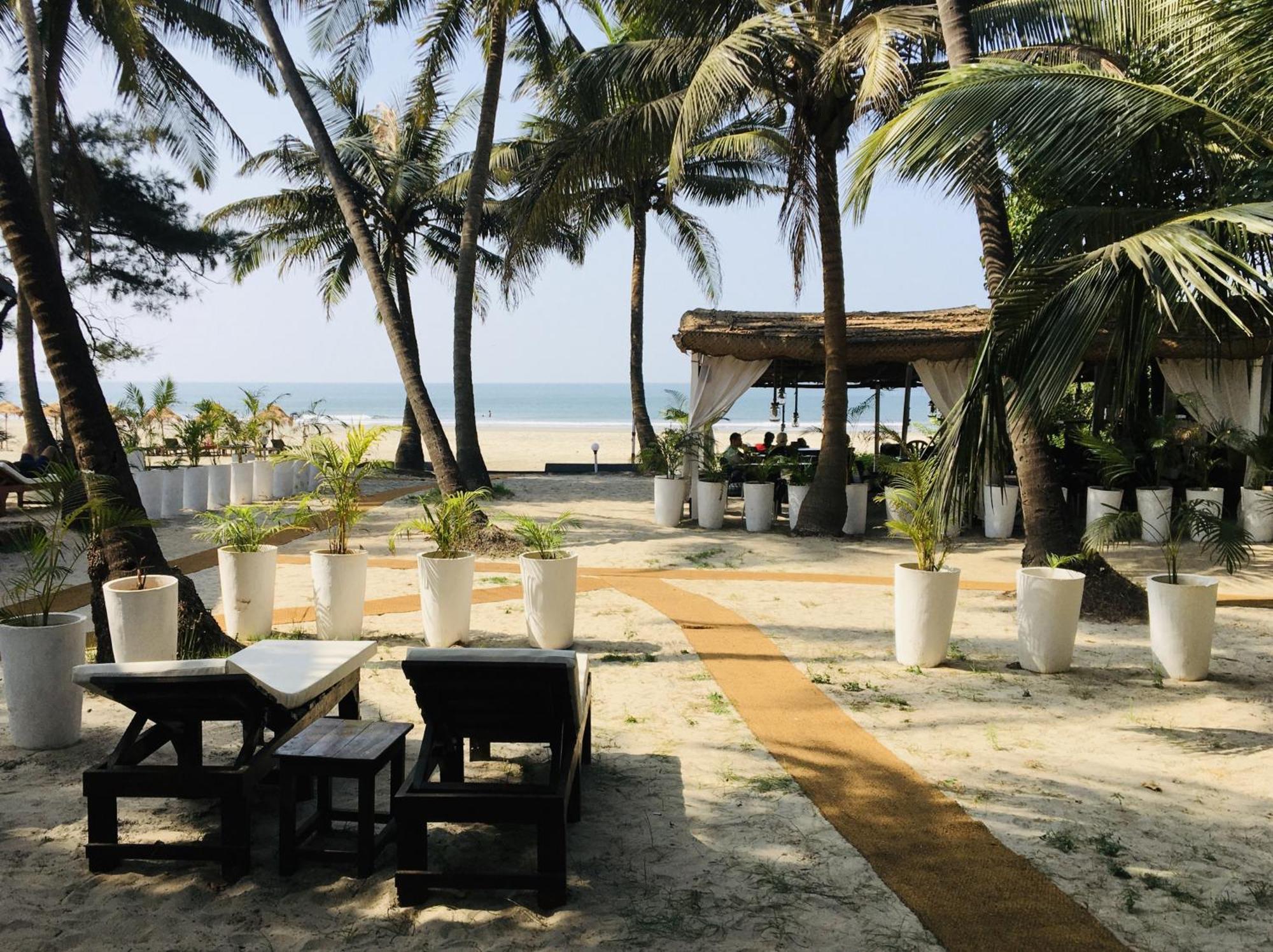 Mamagoa Beach Resort มานเดรม ภายนอก รูปภาพ
